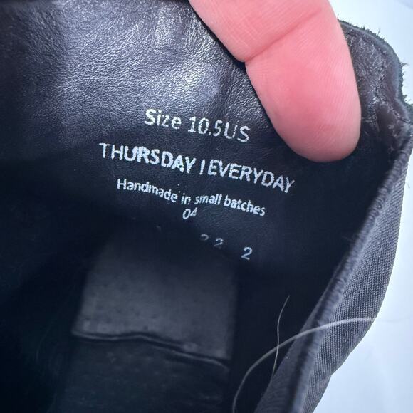 Thursday Boots Legend Everyday Pull On Chelsea Boots Leather Black Size 10.5 - Picture 3 of 9